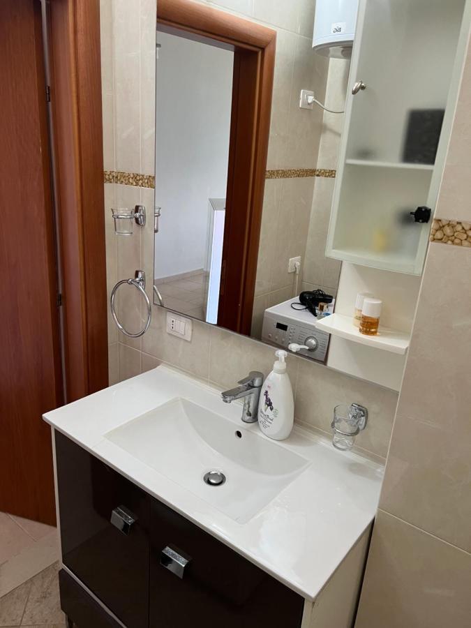 شقة Marina House فلورا المظهر الخارجي الصورة