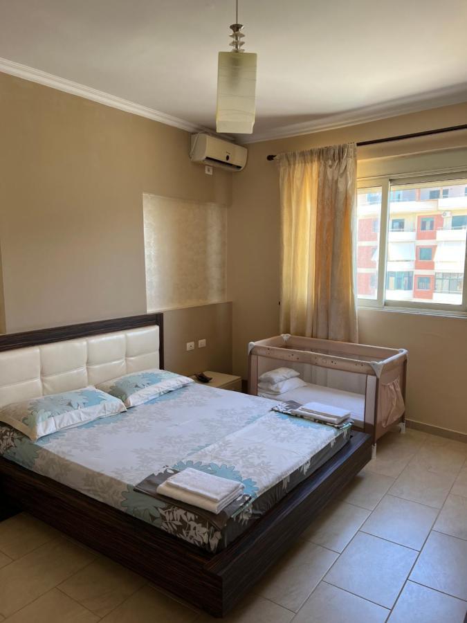 شقة Marina House فلورا المظهر الخارجي الصورة